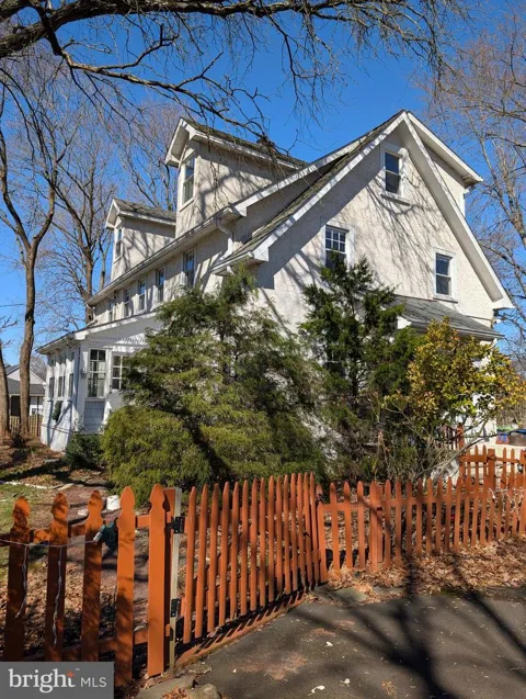 4 NEW AMWELL ROAD