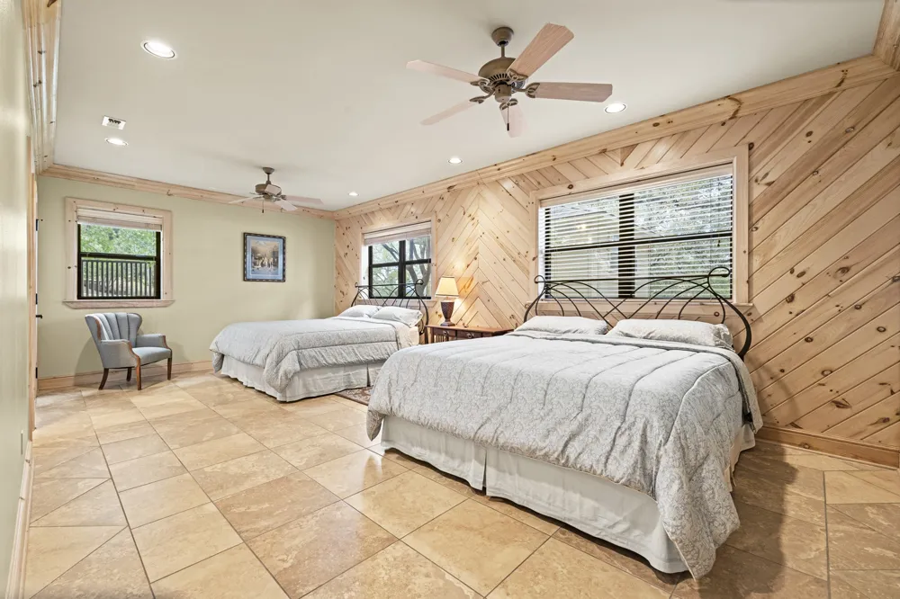 694 Scenic Circle Pipe Creek, TX 78063