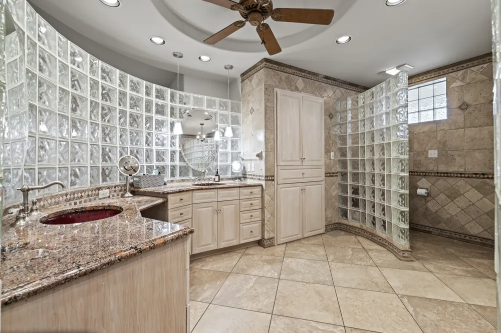 694 Scenic Circle Pipe Creek, TX 78063