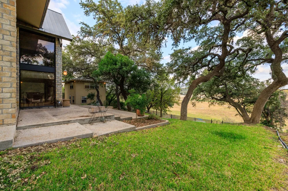 694 Scenic Circle Pipe Creek, TX 78063