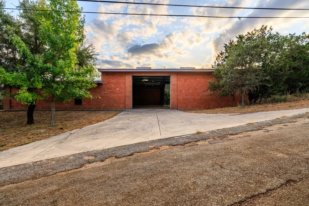 694 Scenic Circle Pipe Creek, TX 78063