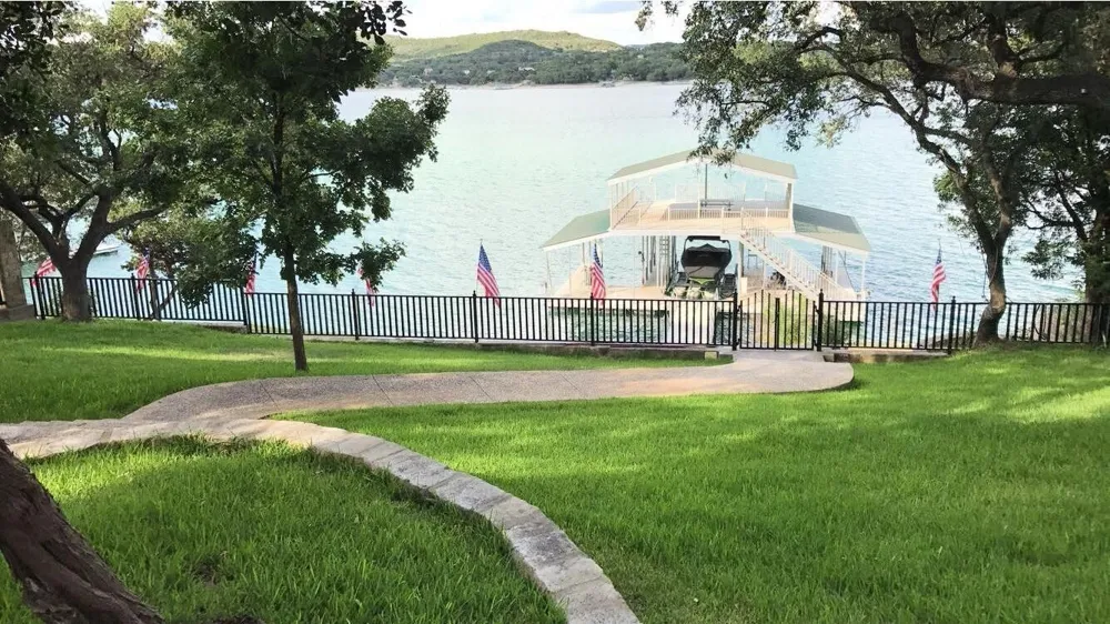 694 Scenic Circle Pipe Creek, TX 78063