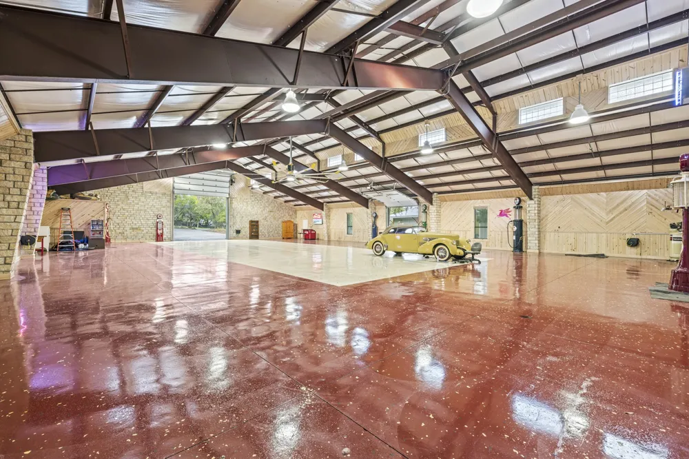 694 Scenic Circle Pipe Creek, TX 78063