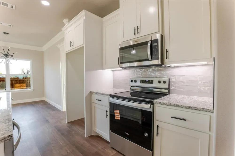 9209 Parkview Circle Tolar, TX 76476