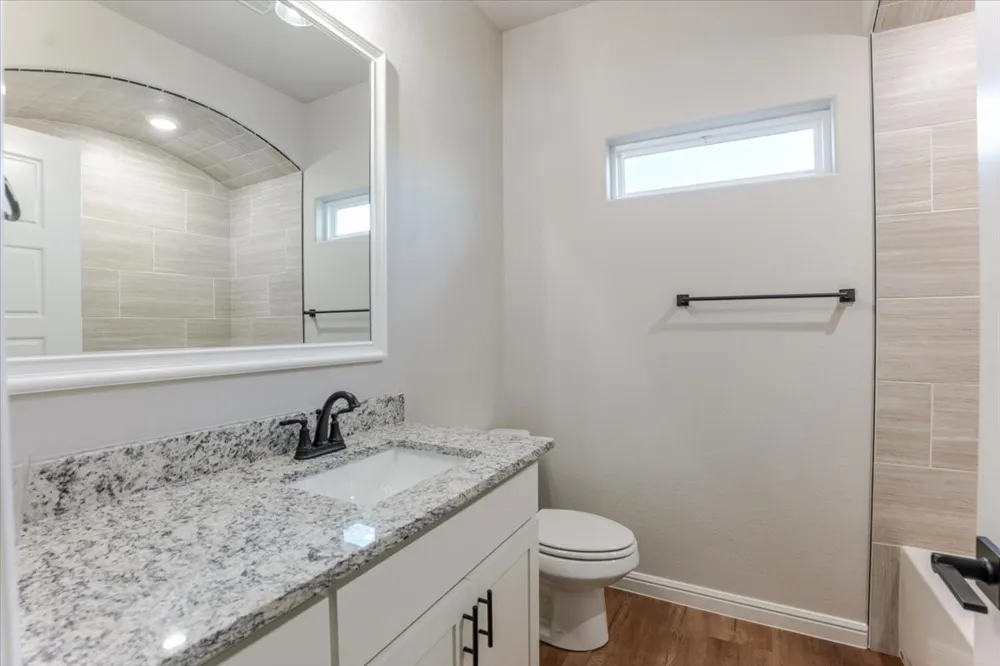 9209 Parkview Circle Tolar, TX 76476