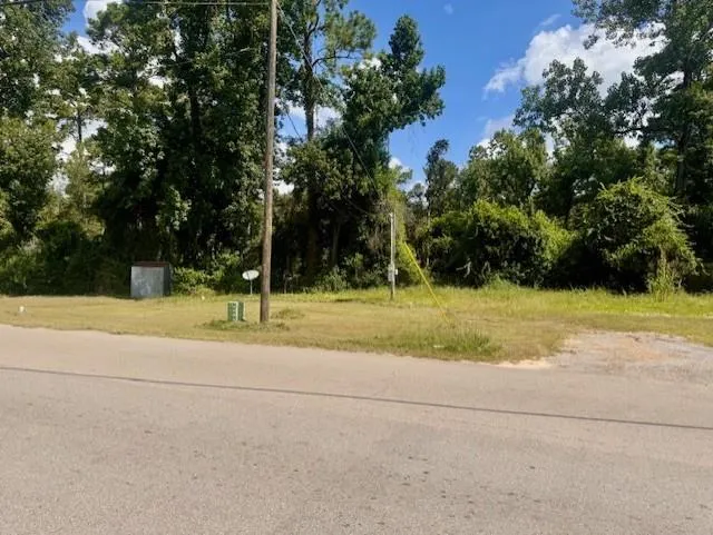 17023 Main Street Splendora, TX 77372