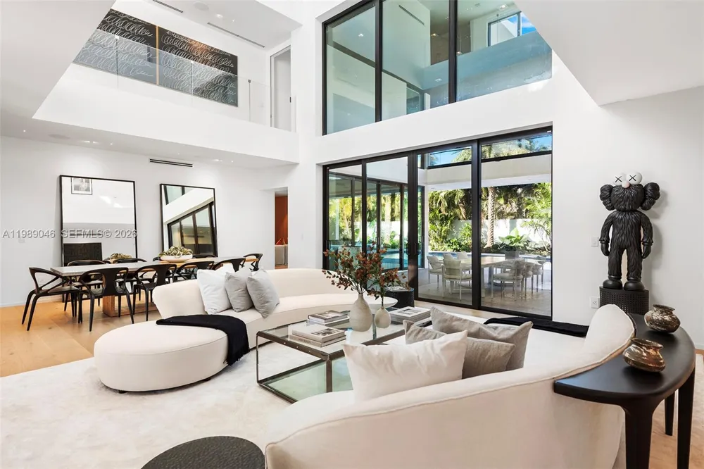 128 Ocean Blvd Golden Beach, FL 33160