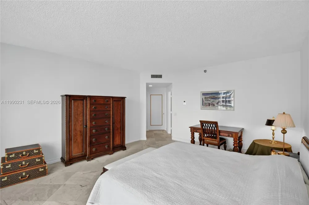 21150 Point Pl #1505 Aventura, FL 33180