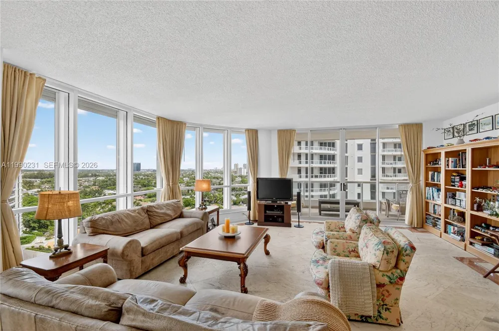21150 Point Pl #1505 Aventura, FL 33180