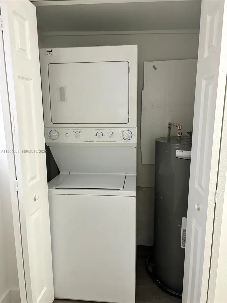 1056 NE Scott street Other City - In The State Of Florida, FL 32064