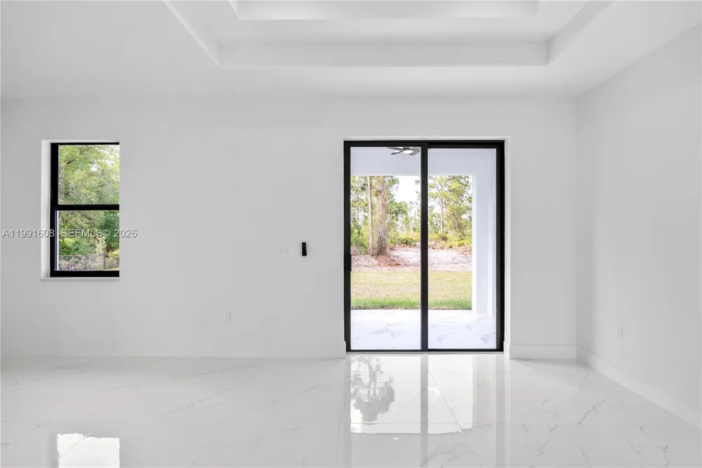 1113 ENRIQUE ST E Lehigh Acres, FL 33974