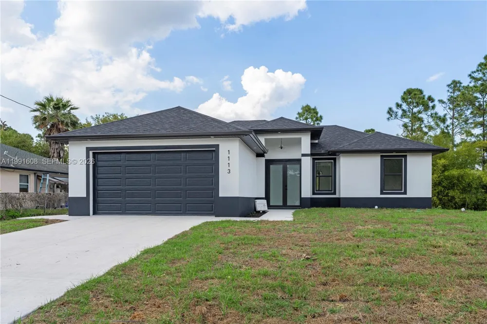 1113 ENRIQUE ST E Lehigh Acres, FL 33974