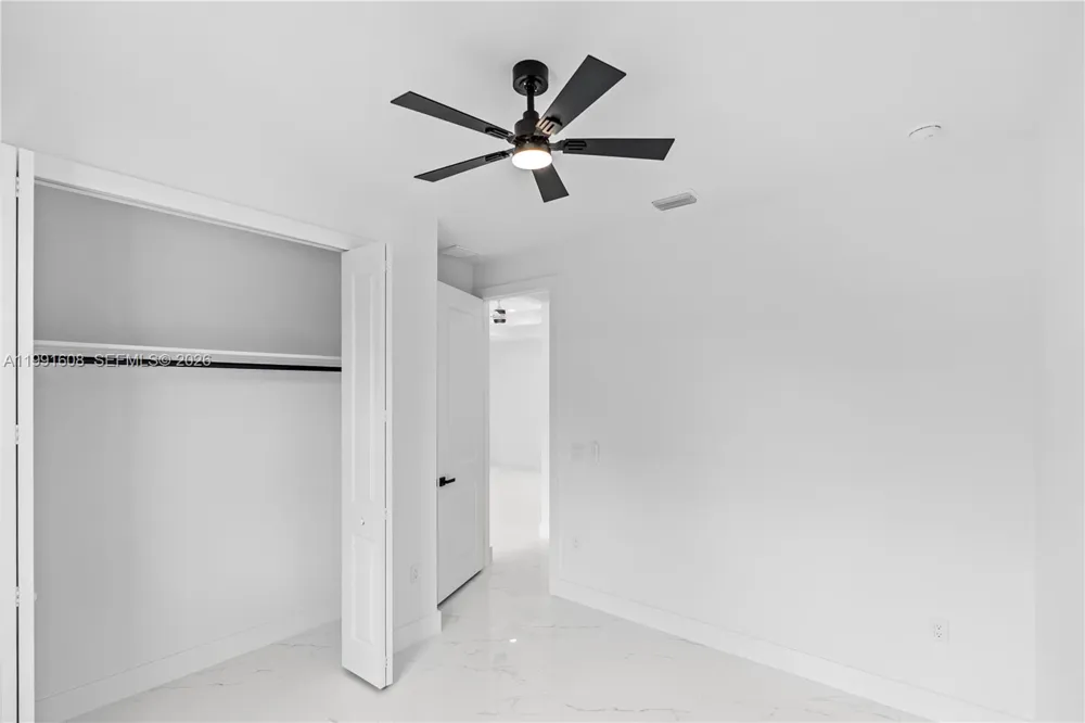 1113 ENRIQUE ST E Lehigh Acres, FL 33974