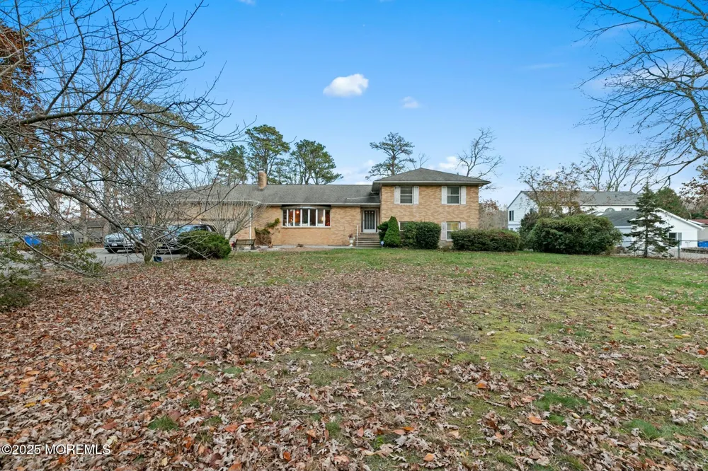 399 Golfview Drive Stafford, NJ 08050