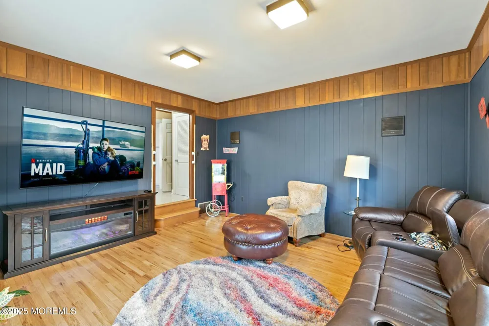 399 Golfview Drive Stafford, NJ 08050