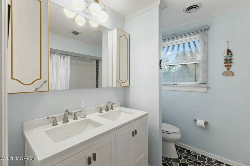 399 Golfview Drive Stafford, NJ 08050