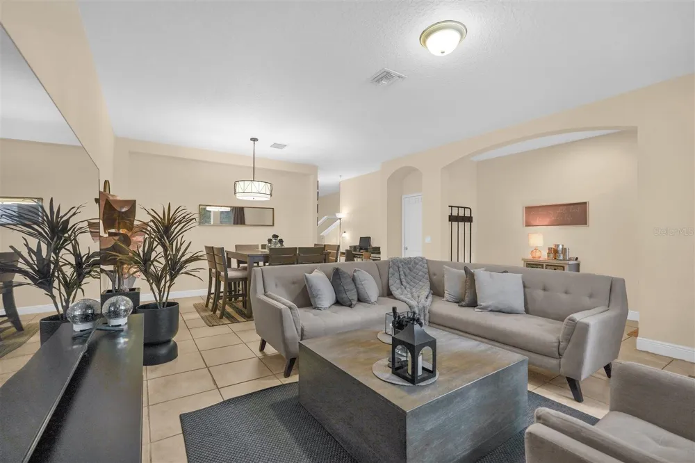 12353 VIA DERNA PLACE Windermere, FL 34786