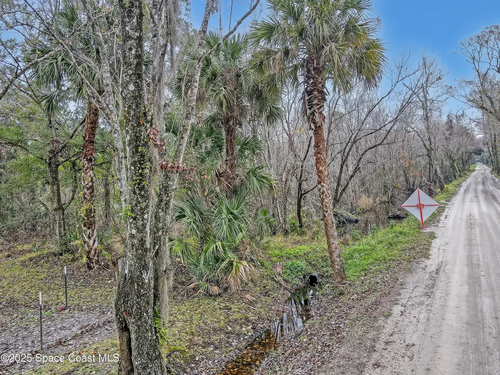 4740 Lloyd Street Mims, FL 32754