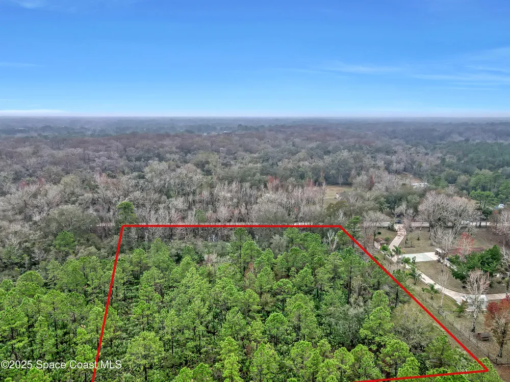 4740 Lloyd Street Mims, FL 32754