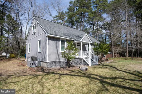27504 RIVERSIDE DRIVE