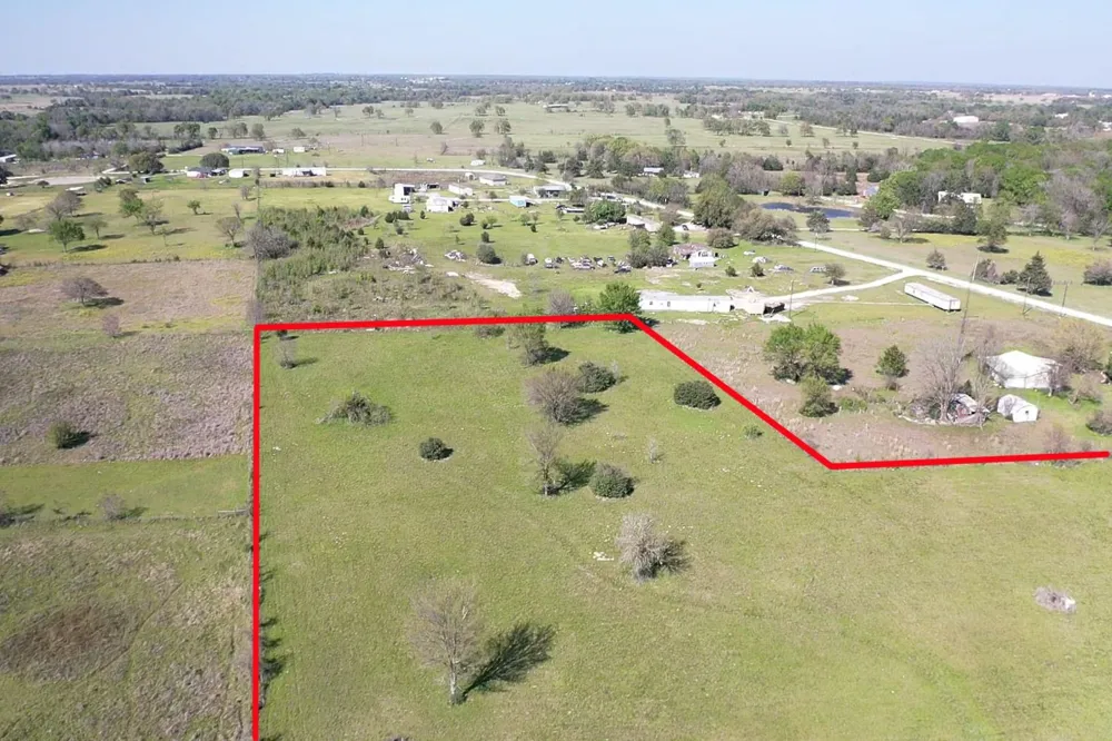 Mustang Loop Madisonville, TX 77864