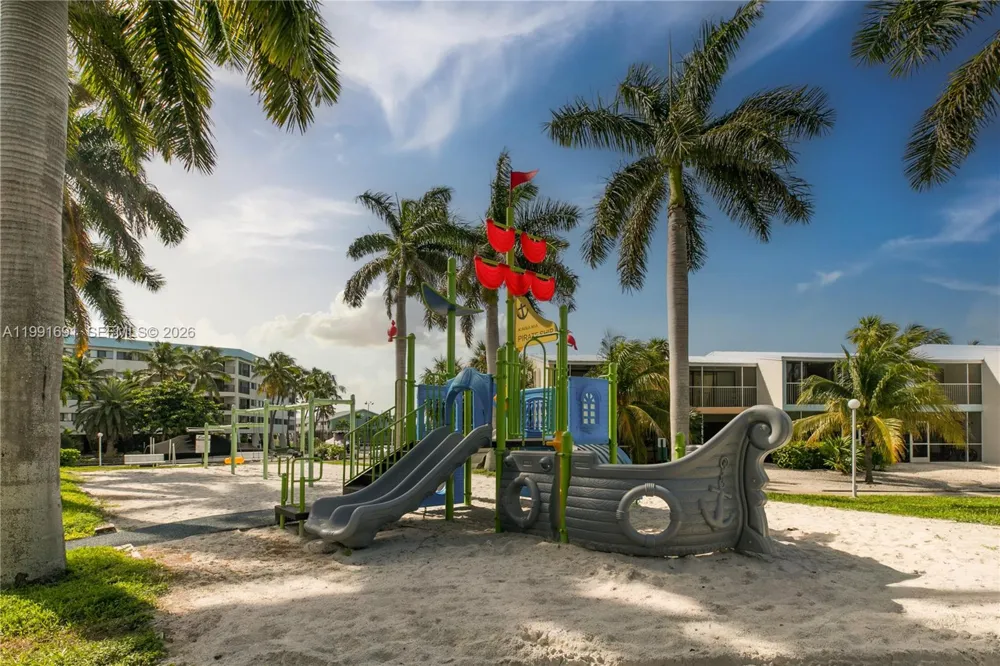 1500 Ocean Bay Dr #F5 Key Largo, FL 33037