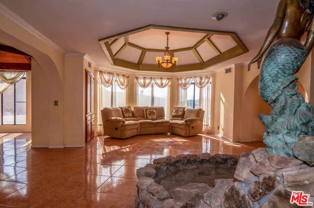 35931 Via Famero Drive Acton, CA 93510