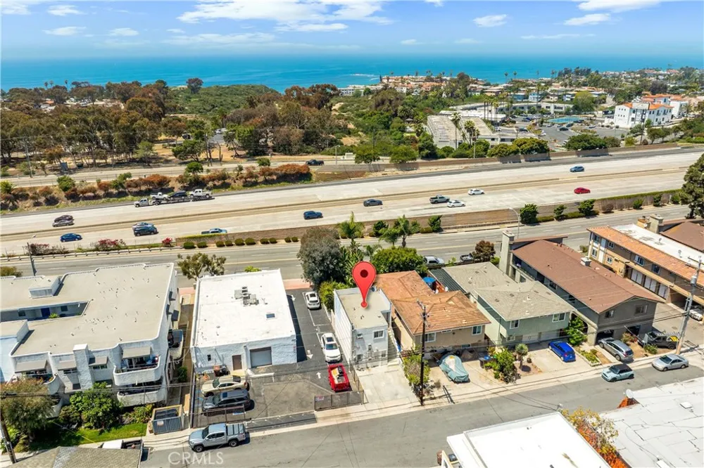 2707 S El Camino Real San Clemente, CA 92672