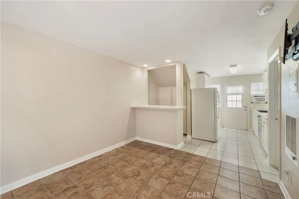 2707 S El Camino Real San Clemente, CA 92672