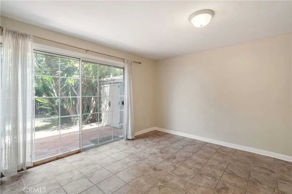 2707 S El Camino Real San Clemente, CA 92672