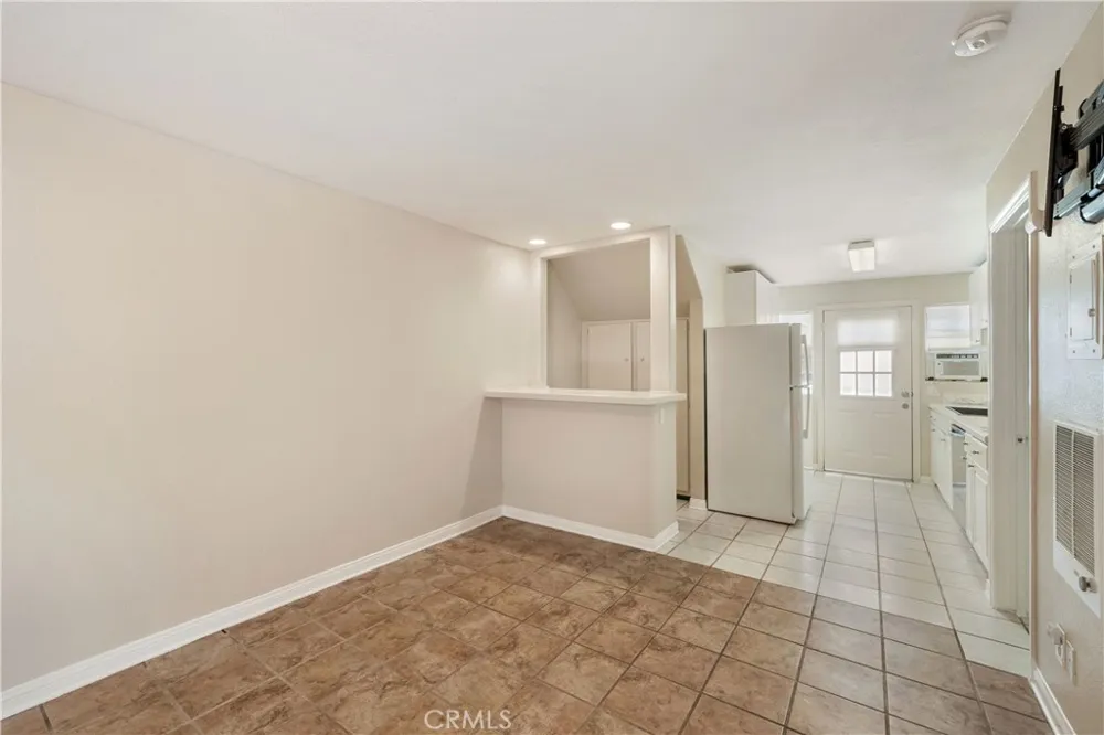 2707 S El Camino Real San Clemente, CA 92672