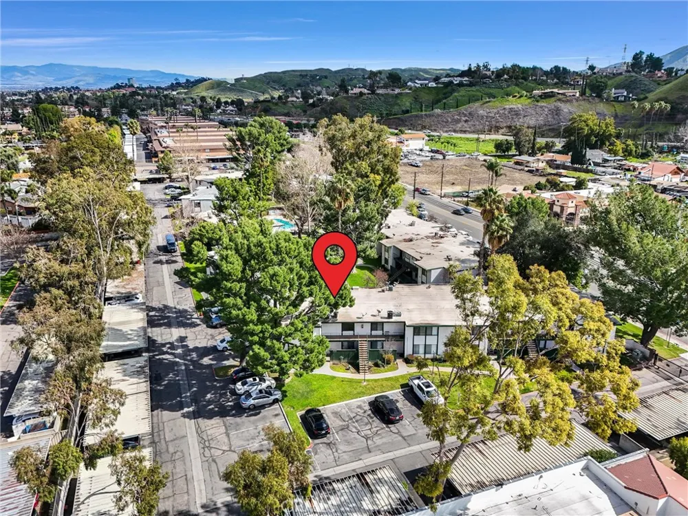 1735 E Washington #B28 Colton, CA 92324