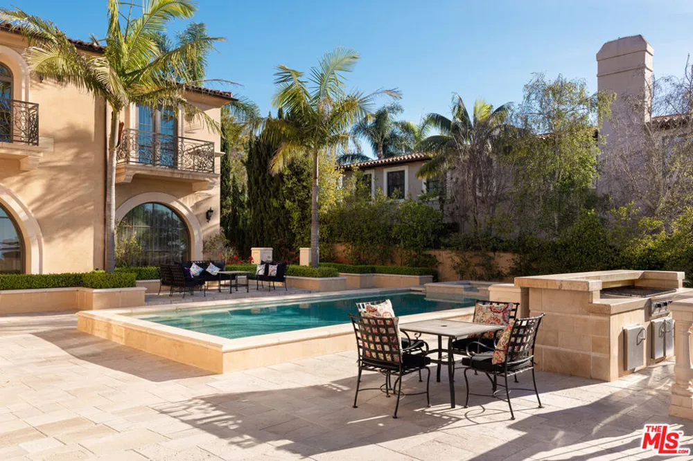 1533 Via Lopez Palos Verdes Peninsula, CA 90274