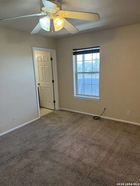 212 Schriewer Unit 201 Poth, TX 78147