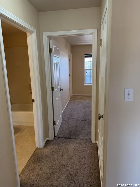 212 Schriewer Unit 201 Poth, TX 78147