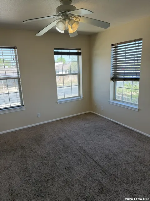212 Schriewer Unit 201 Poth, TX 78147