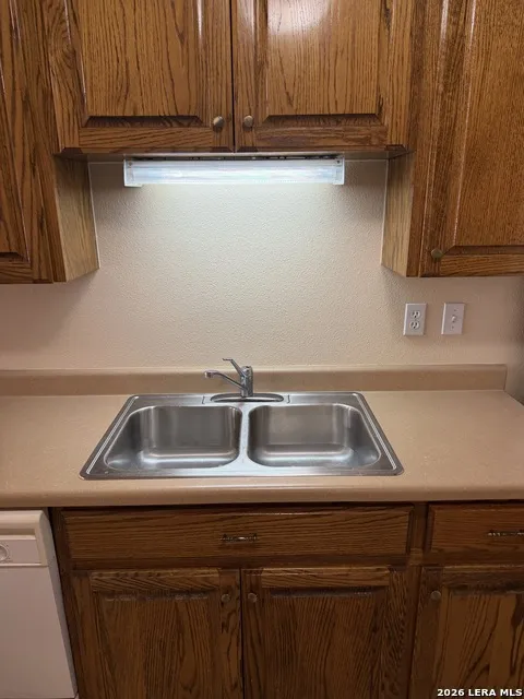 212 Schriewer Unit 201 Poth, TX 78147