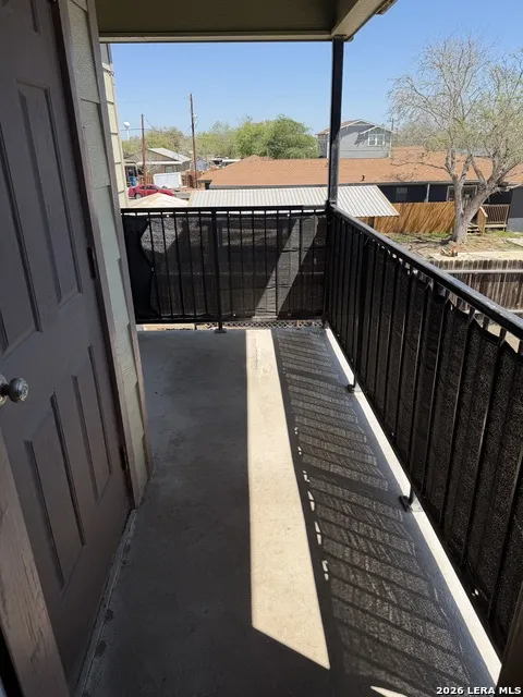 212 Schriewer Unit 201 Poth, TX 78147