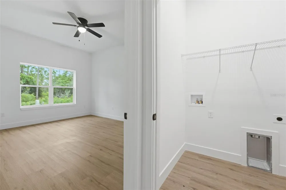 33 FISHER PLACE Ocklawaha, FL 32179