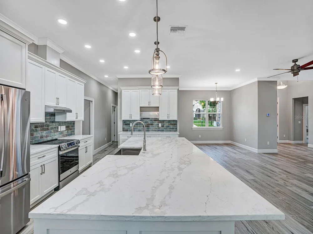 108 IRWIN STREET E Safety Harbor, FL 34695