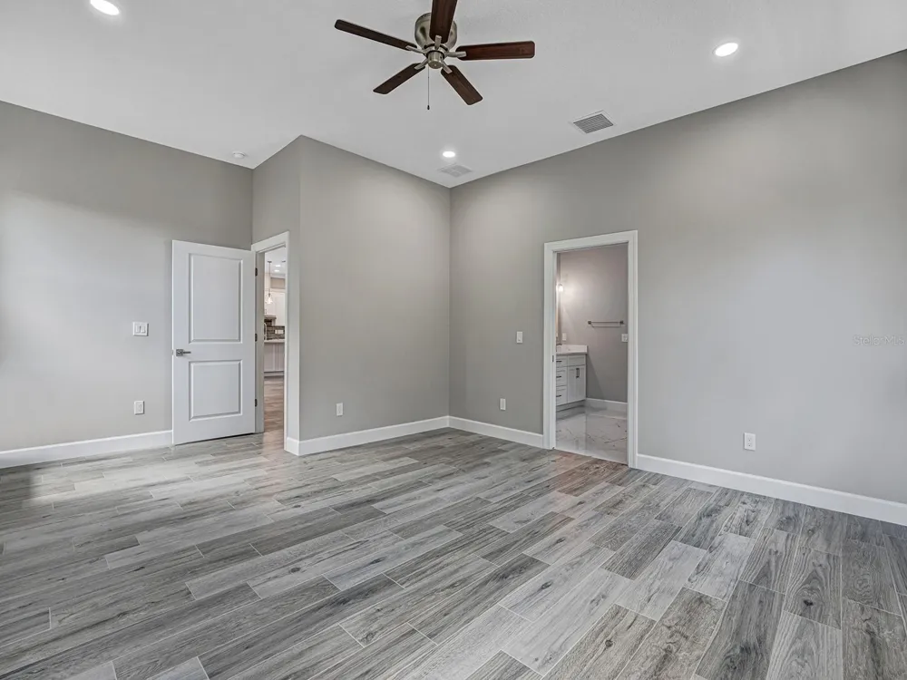 108 IRWIN STREET E Safety Harbor, FL 34695