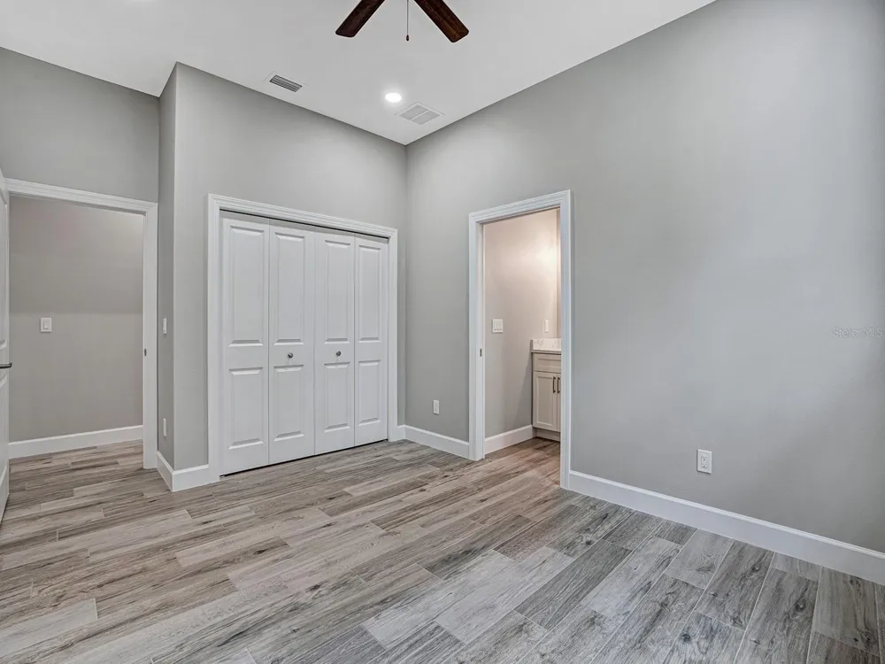108 IRWIN STREET E Safety Harbor, FL 34695