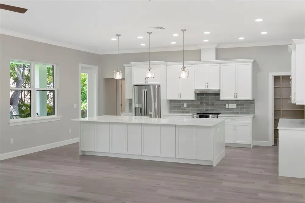 108 IRWIN STREET E Safety Harbor, FL 34695