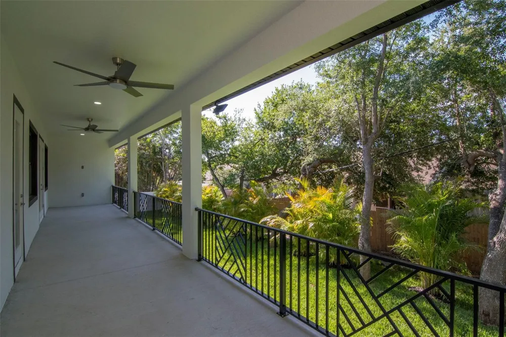 108 IRWIN STREET E Safety Harbor, FL 34695