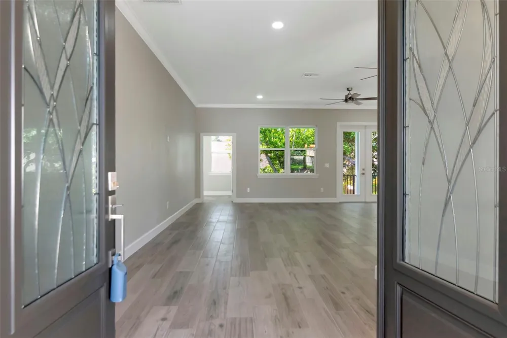 108 IRWIN STREET E Safety Harbor, FL 34695