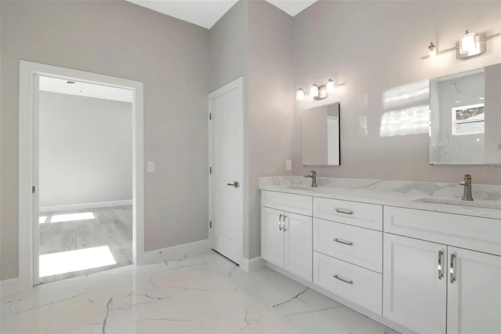 108 IRWIN STREET E Safety Harbor, FL 34695
