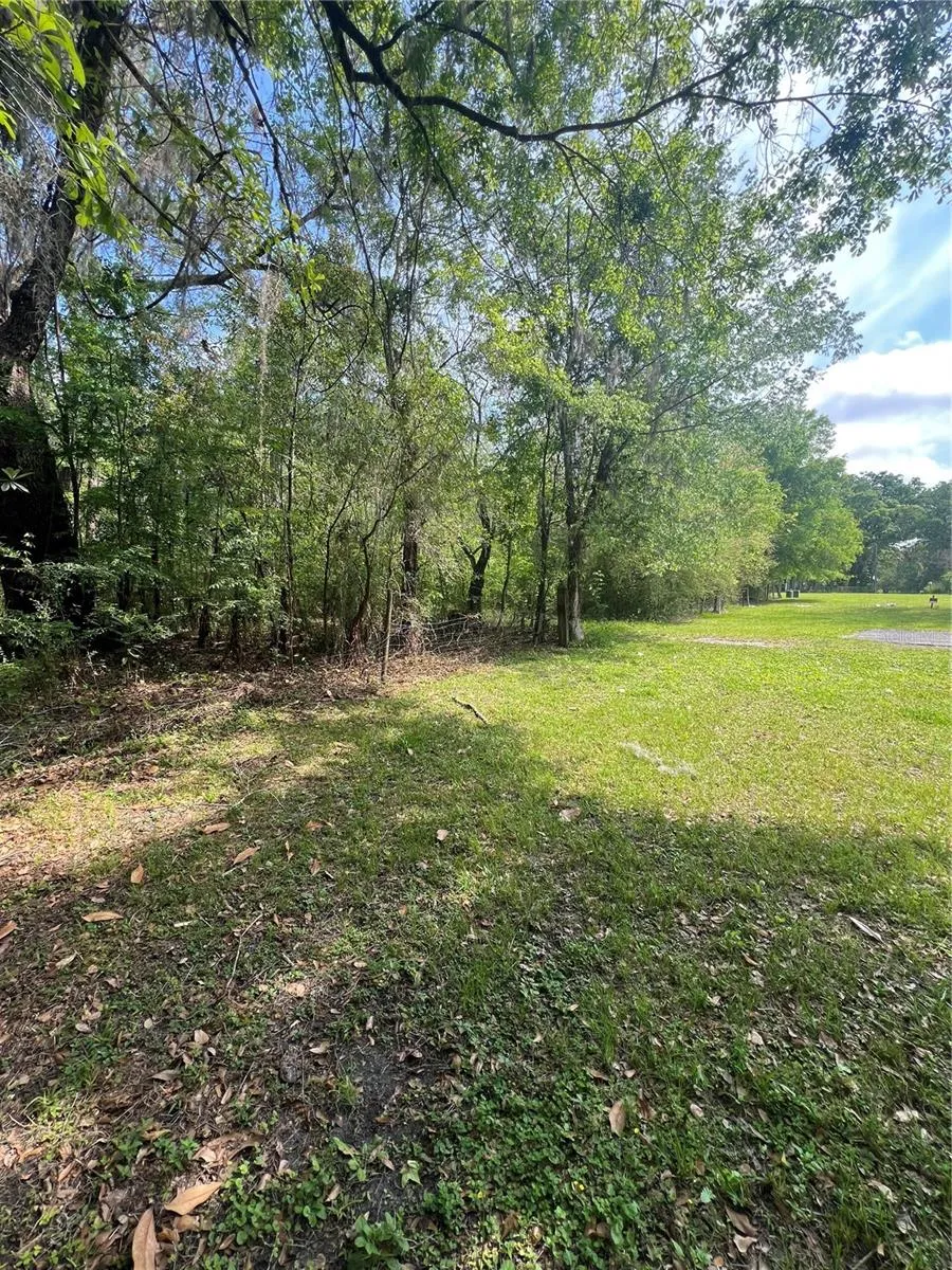 9155 PARRISH AVENUE Brooksville, FL 34601