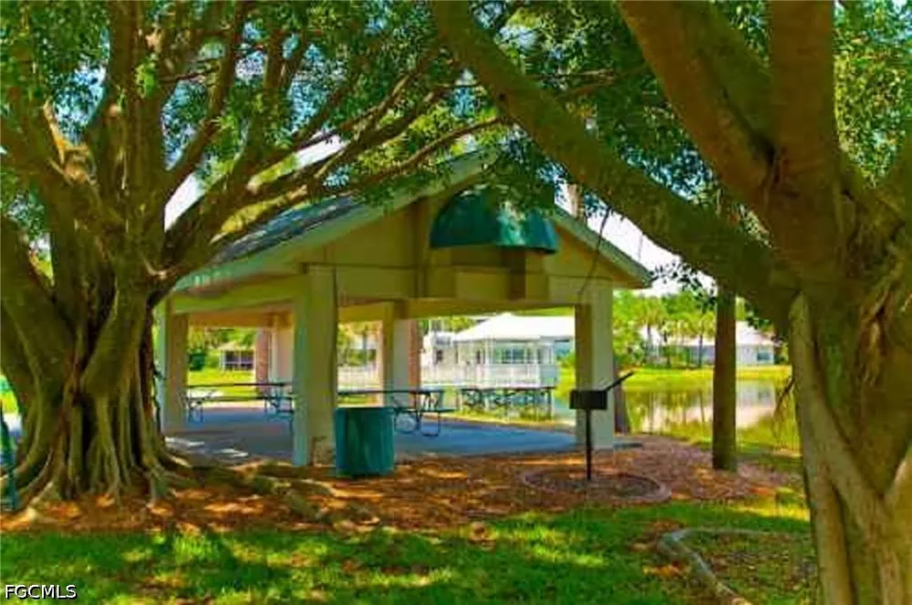 Vista View Way #303B Fort Myers, FL 33919