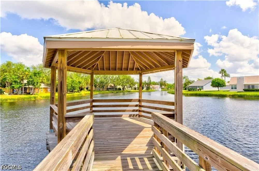 Vista View Way #303B Fort Myers, FL 33919