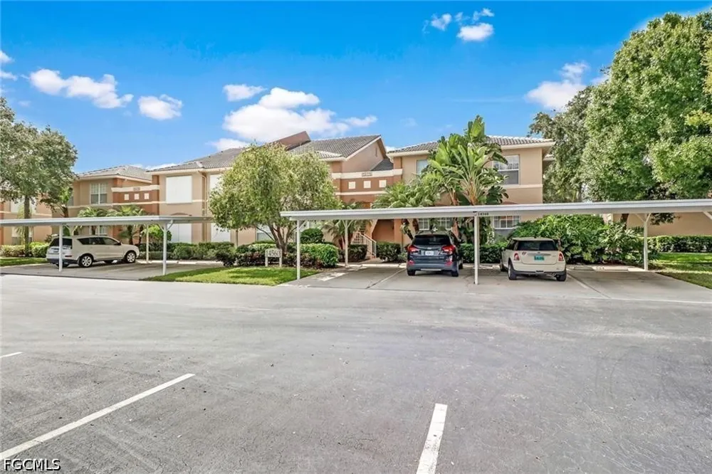 Vista View Way #303B Fort Myers, FL 33919